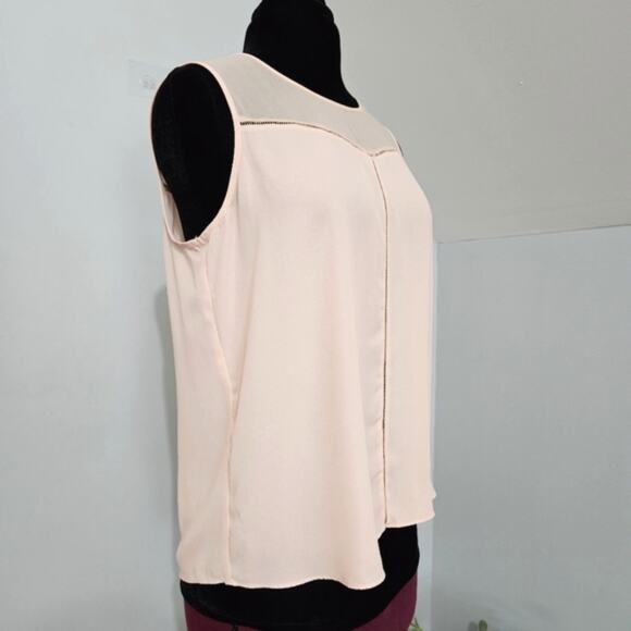 Peach Sleeveless Top by a.n.a. Mesh Placket Cutout Detail Keyhole Back Large - Picture 4 of 10